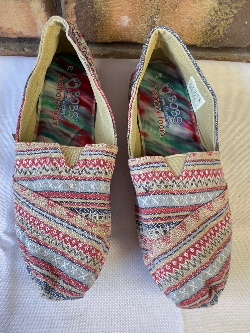 Skechers BOBS Women's Red Gray Multi Slip-On Flats